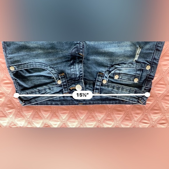 Distressed True Religion Blue Jeans Junior’s Size 16 - Picture 13 of 13